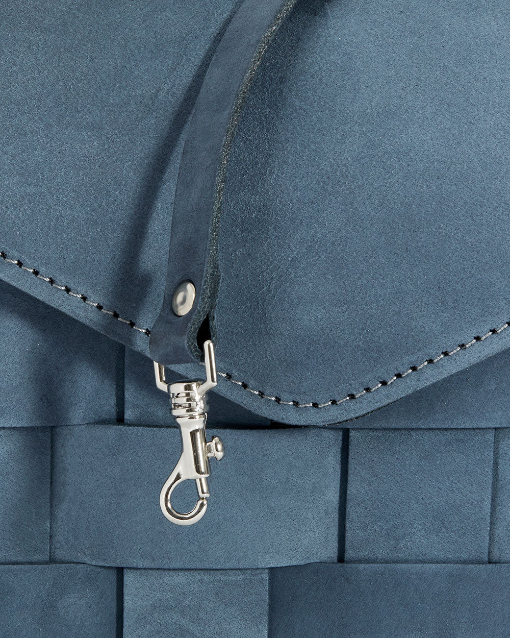 Näver Mini Shoulder Bag In Oily Navy Nubuck leather