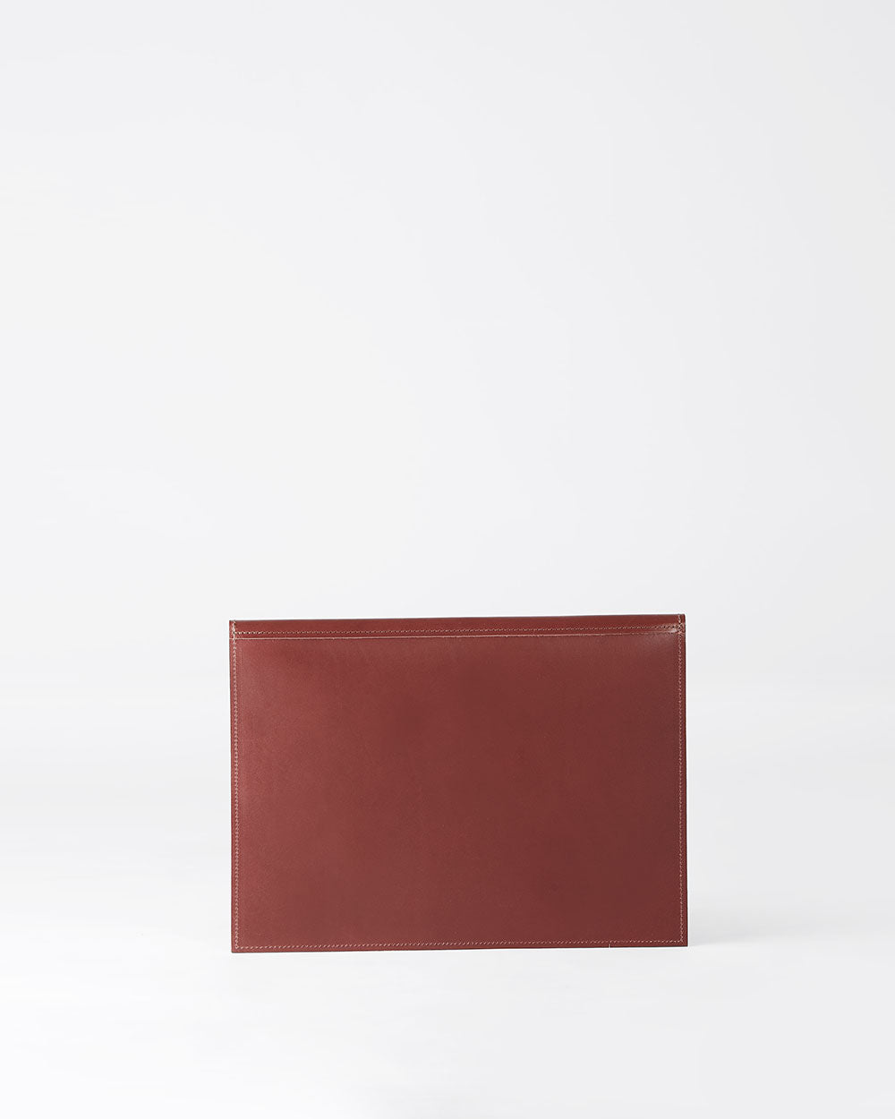 Björk Kuvert / Laptop Sleeve in Burgundy leather