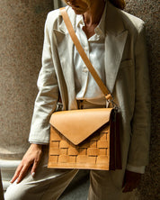 Näver Duo Shoulder Bag in Natural leather