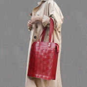 Näver Big Shoulder Bag in Red leather