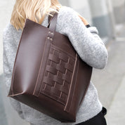 Näver Tote in Chestnut leather