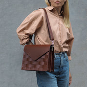 Näver Duo Shoulder Bag in Brick leather