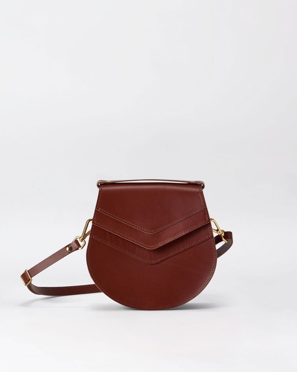 Skiffer Arc Shoulder Bag in Brick leather