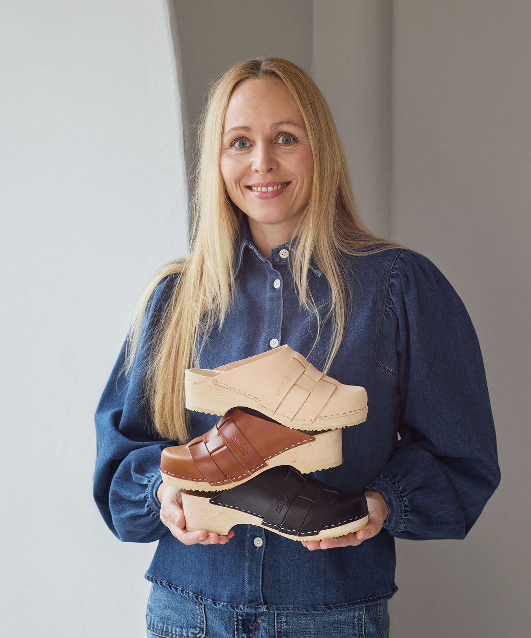 Cecilia_Low_Clogs_web.jpg