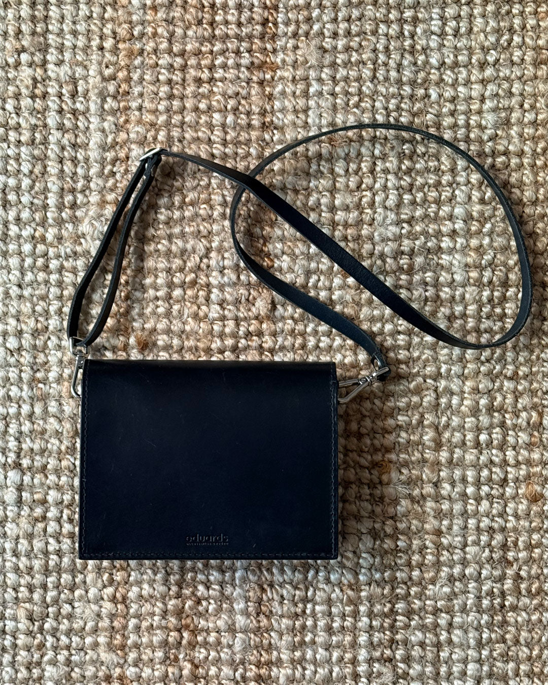 EVERGREENS MBL4 // NÄVER MINI IN SCHWARZEM LEDER