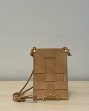 MARKET POBAGNA1 // NÄVER POCKET BAG IN NATURAL LEATHER