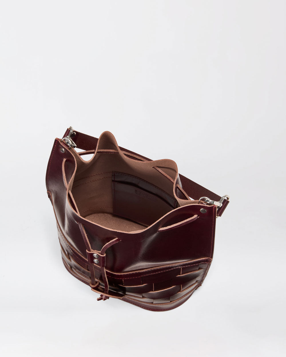 Näver Bucket Bag in Burgundy leather - Limited Edition